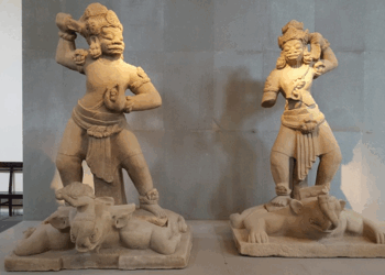 The Silk Roads and the Drowned Kingdoms: A History of the Cham People