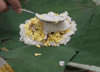 Num Ansam: Cambodia’s Iconic Festive Sticky Rice Cake