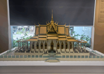 Picture of the day: Mockup of the Silver Pagoda