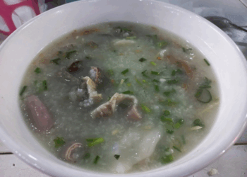 Picture of the day: Rice porridge with assorted meats and seafood