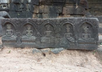 Picture of the day: Pancha Tathagata at Prasat Damrei