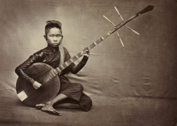 Chapei Dang Veng: The Resonant Soul of Cambodian Storytelling