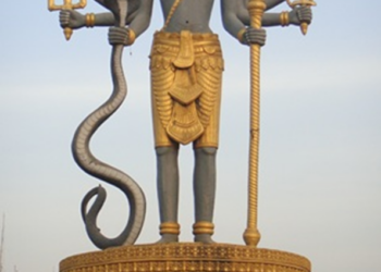 Picture of the day: Vishnu Guardian of the Battambang Road
