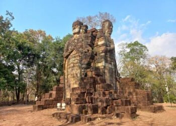 Prasat Chaktomuk : Les sentinelles sacrées de Preah Khan