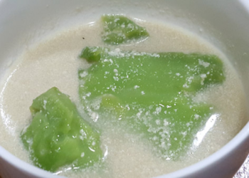 Picture of the day: Green Banh Duc in Coconut Milk – From Vietnam to Cambodia