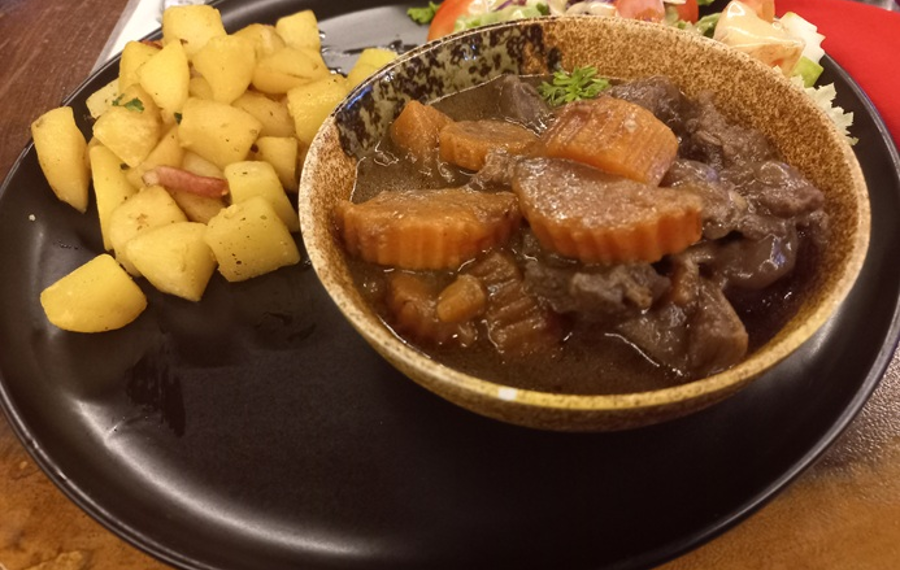 Tourism: 5 Favorite Western Restaurants in Siem Reap (2026 Guide)
