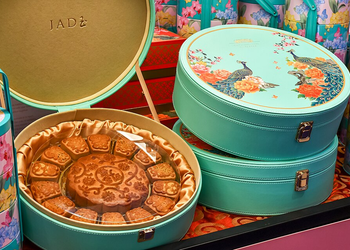 Khmer Note: Why Do Cambodians Eat Mooncakes?