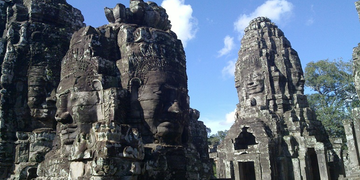 Khmer Note: Why Are There Smiling Faces at Bayon?